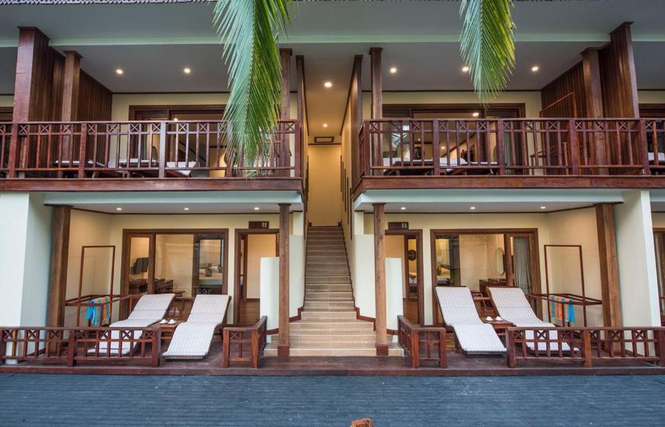 Jade Marina Resort And Spa Нгапали Екстериор снимка