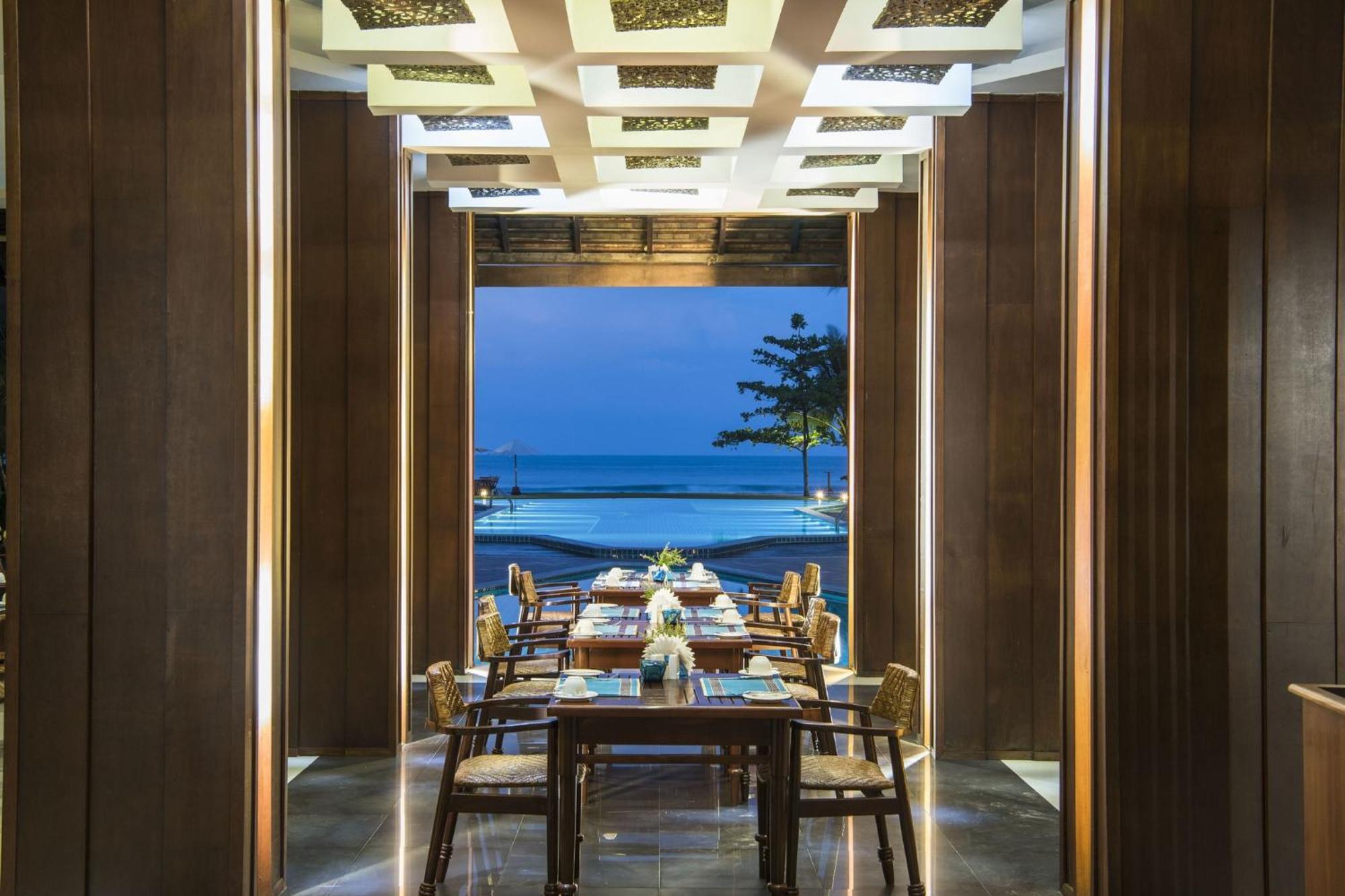 Jade Marina Resort And Spa Нгапали Екстериор снимка