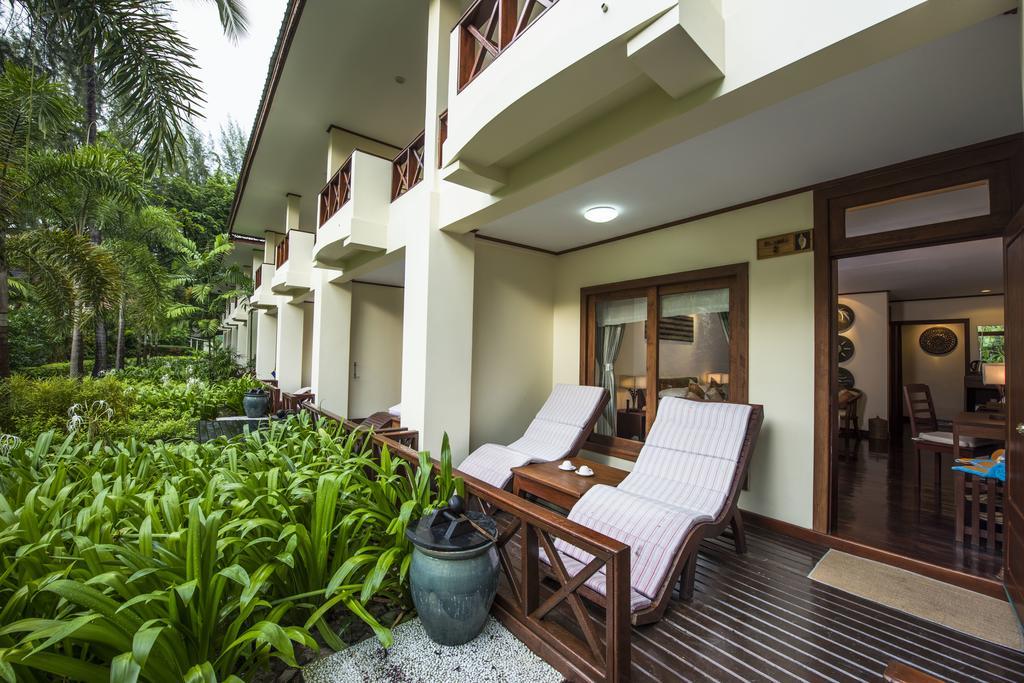 Jade Marina Resort And Spa Нгапали Стая снимка