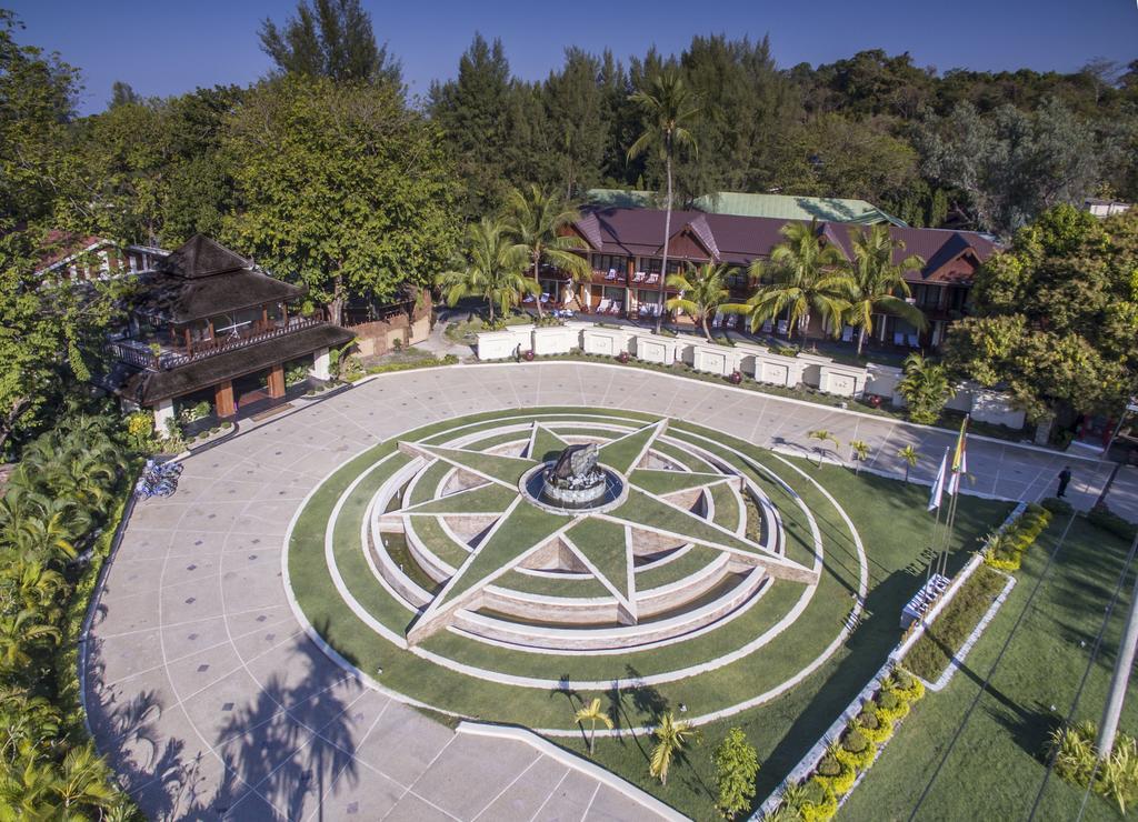 Jade Marina Resort And Spa Нгапали Екстериор снимка